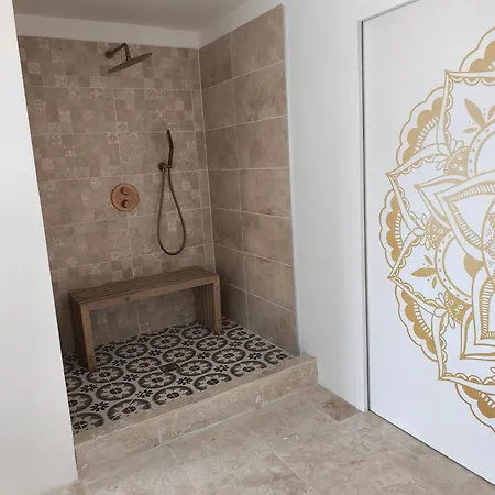 住宿加早餐酒店 D'hotes Adoya Dans Les Remparts, Piscine, Ascenseur