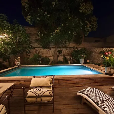 Panzió Adoya D'hotes Intra Muros Au Calme Climatisation Reversible Piscine Wifi Ascenseur Parking Gratuit