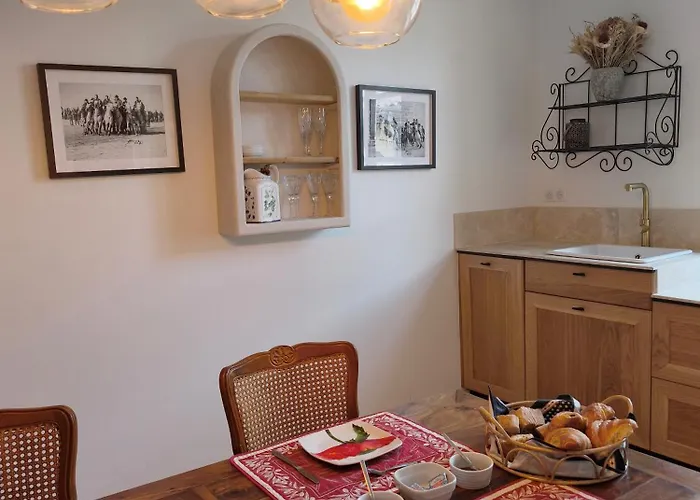 Bed and Breakfast Adoya D'hotes Intra Muros Avec Piscine Et Ascenseur